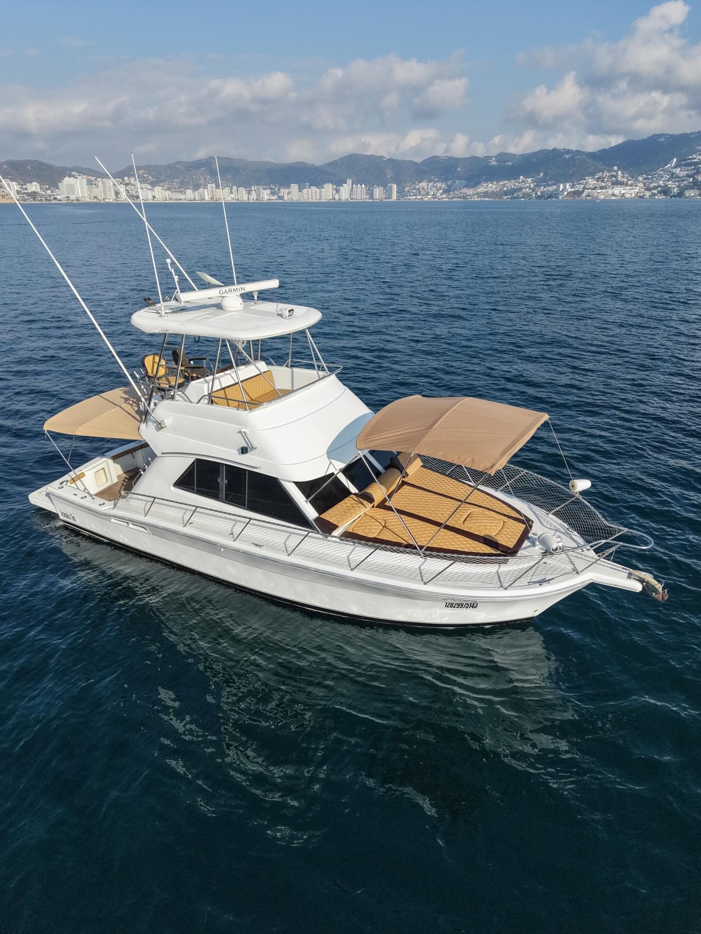 Yate Porthos 15 personas Acapulco